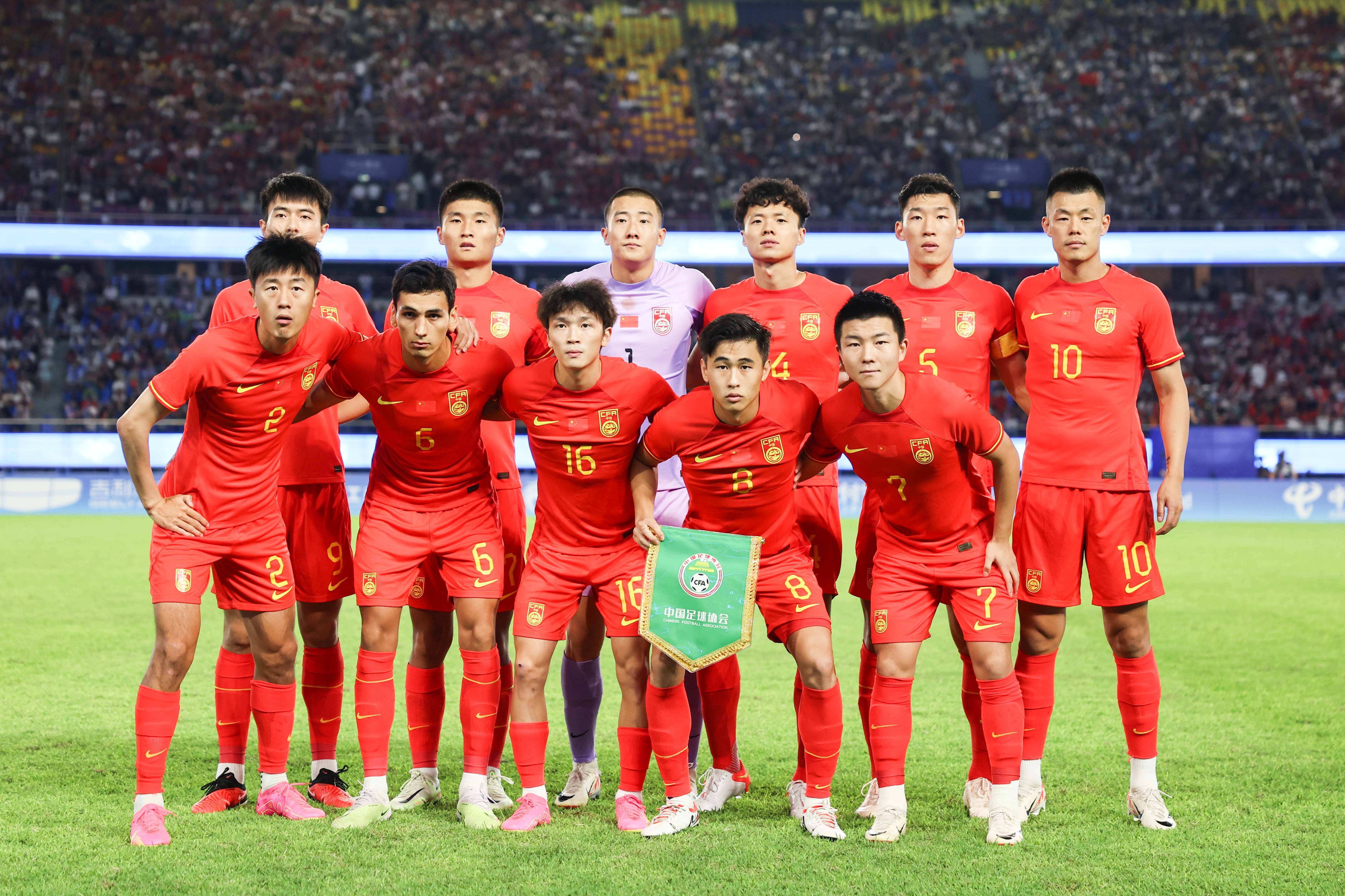 中国队球员在国际赛场实力抢眼 中国队球员在国际赛场实力抢眼